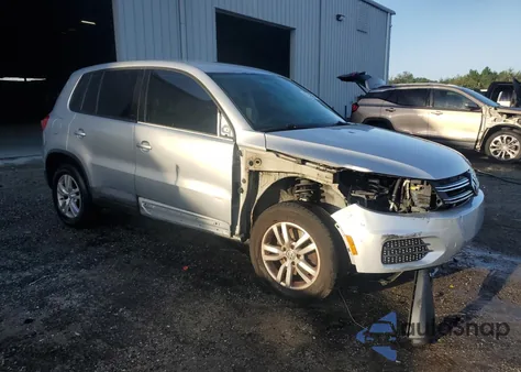 2014 Volkswagen Tiguan S z USA, uszkodzony, nr VIN WVGAV3AX7EW521560